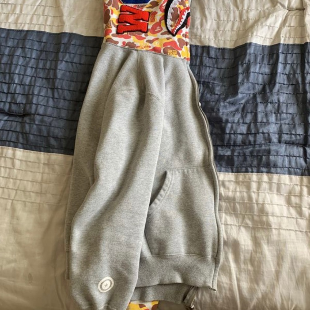 Bape jacket - Picture 7 of 8
